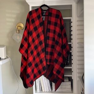 Zara Poncho Blanket